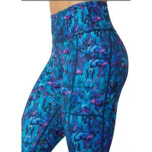 CONSTANTLY VARIED GEAR Flamingo Blue Pink Capris Leggings Large CVG